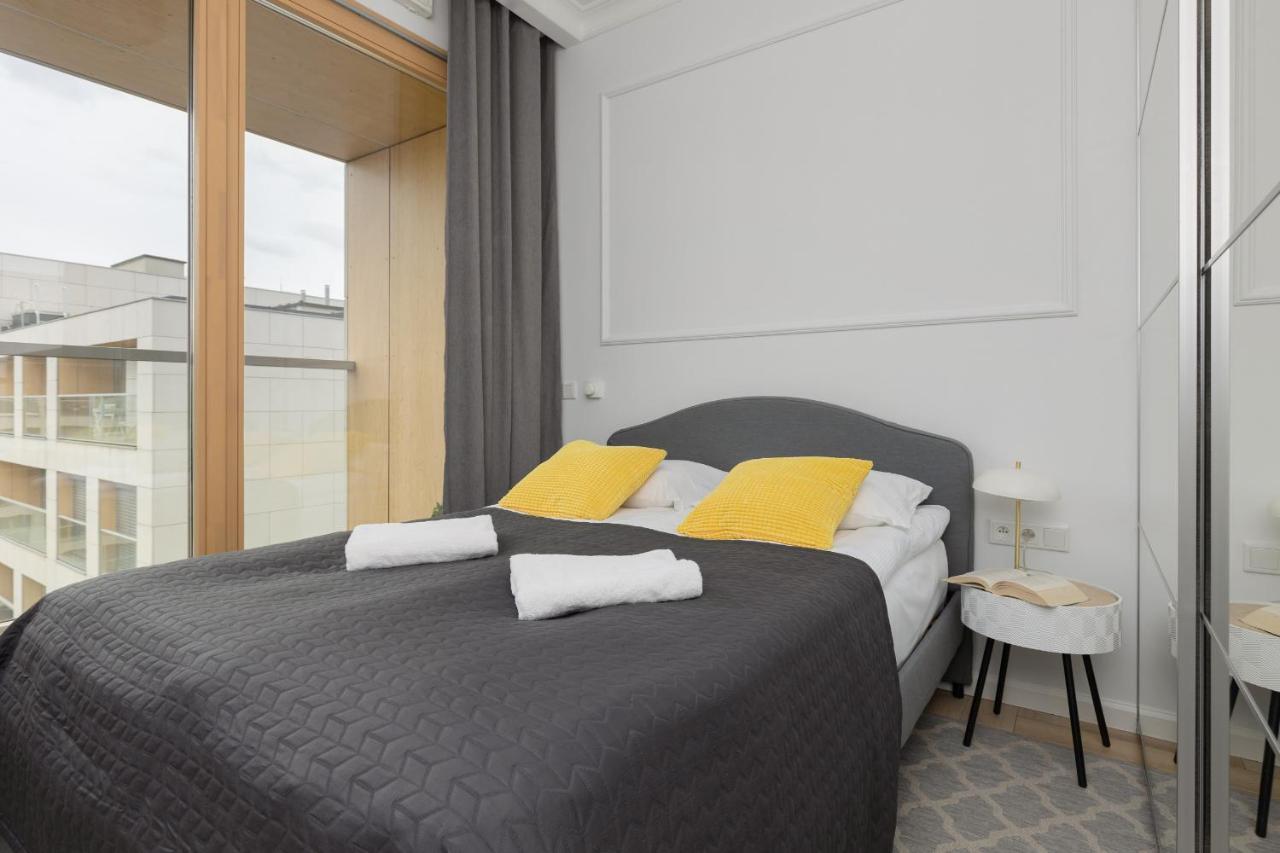 Stylish Apartment Kolejowa & Parking & Balcony By Noclegi Renters Varsovia Exterior foto